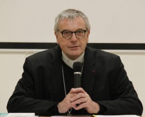 Mgr Jean-Luc Brunin : les couples homosexuels « ne sont pas exclus de l’Église »