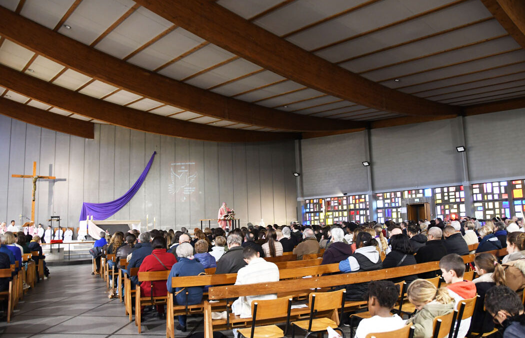 Homélie de Mgr Brunin – Messe de rencontre avec les futurs confirmands